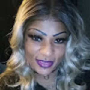 Meet your Posher, Amandia